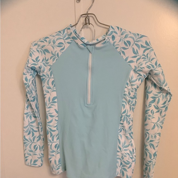 Long sleeve sleeve with shorts - Picture 1 of 4